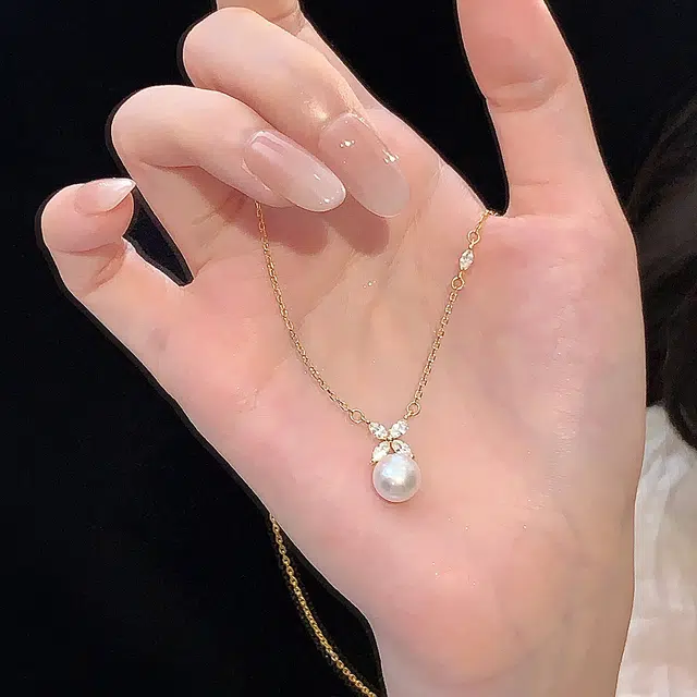 S925