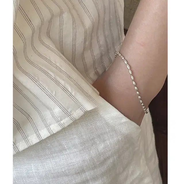 S925