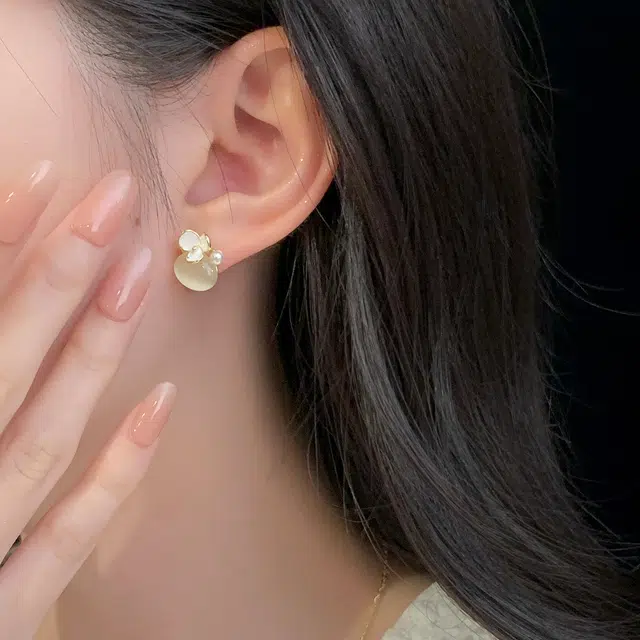 S925