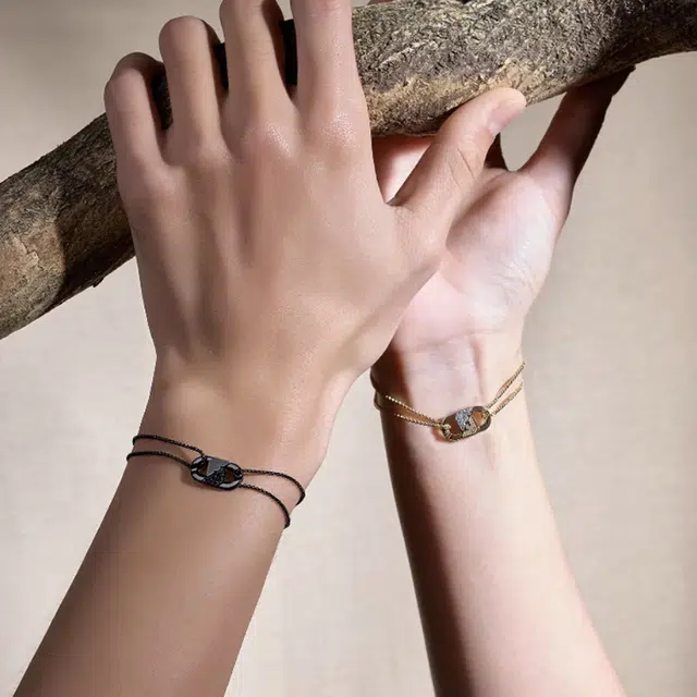 EMPORIO ARMANI LOVE -