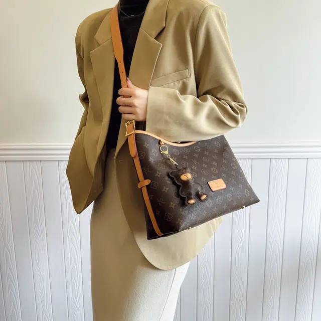PU Tote