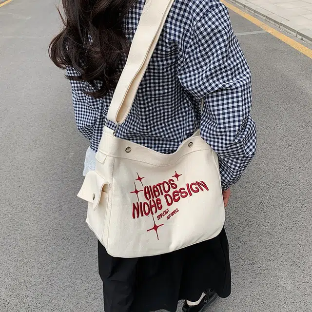 轩玺 日系慵懒风大学生上课百搭通勤 帆布 单肩斜挎包 女款 黑色/白色