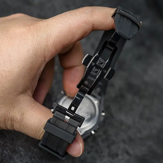 CASIO GA-2100-4A Modified Red Dial