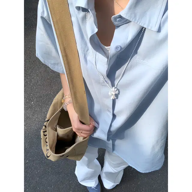 松岚 美复古学院风经典简约纯色基础款单排扣宽松休闲户外日常通勤潮牌通勤百搭高街风日系舒适柔软短袖衬衫 男女同款