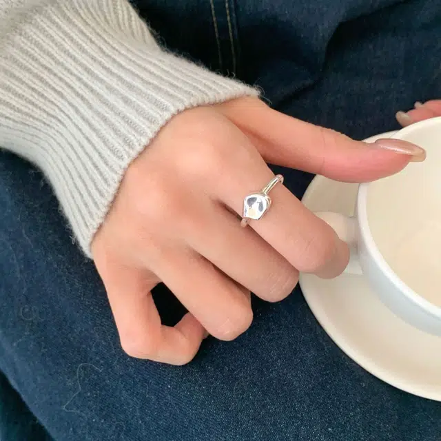 U ZIRCON ins 925