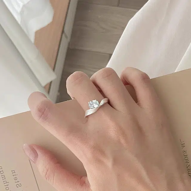 U ZIRCON 925