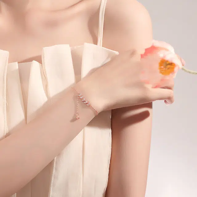 U ZIRCON 925