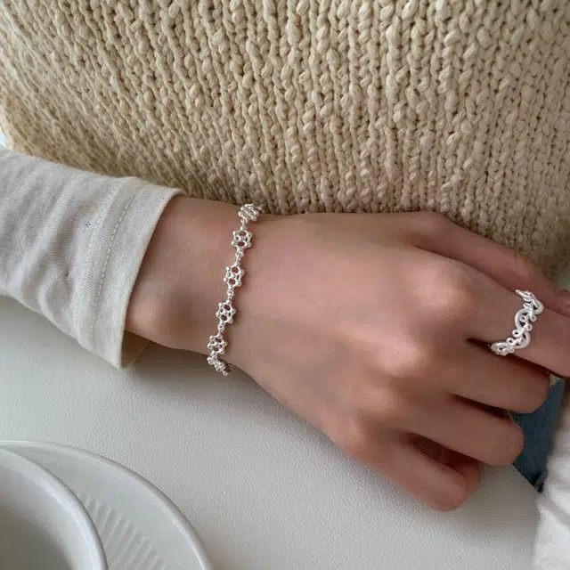 U ZIRCON ins 925