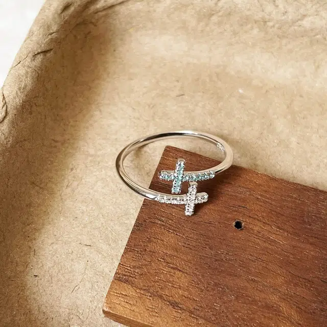 U ZIRCON ins 925