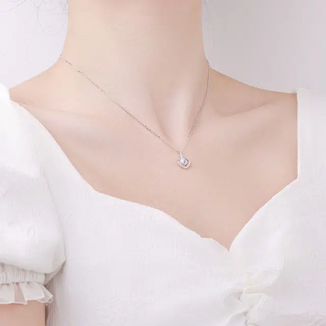 U ZIRCON 925