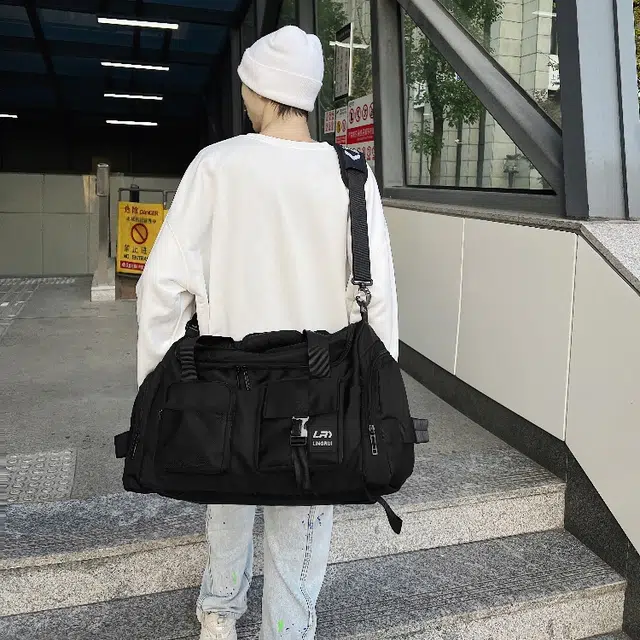 彤彤兔 短途干湿分离健身运动包行李袋 尼龙 旅行包 男女同款情侣款 黑色/绿色/灰色