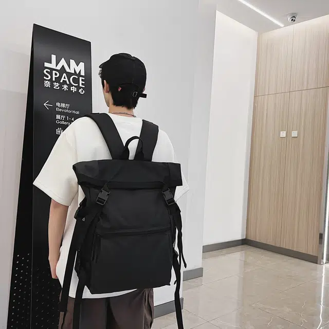 德力熊牛津布潮牌双肩包男女通用黑色背包短途旅行大容量轻便学生运动书包休闲电脑双肩背包