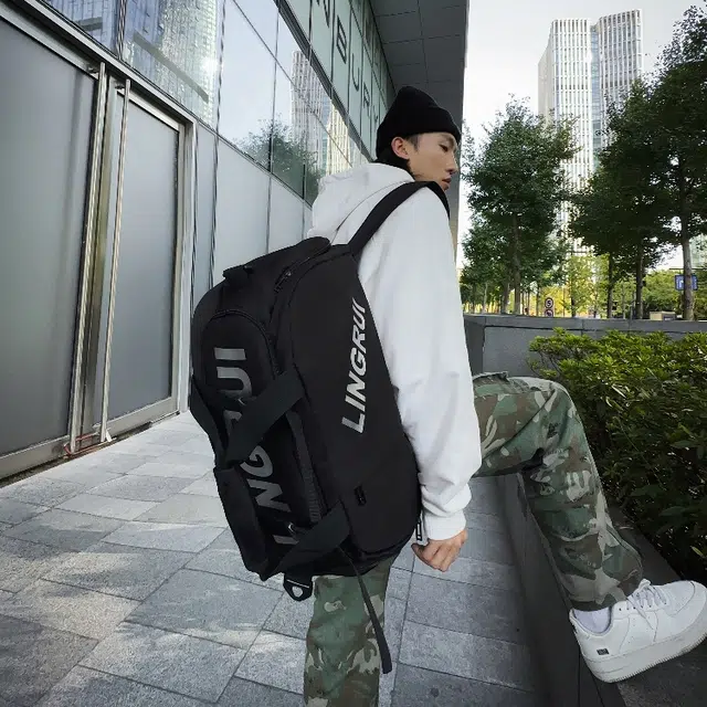 彤彤兔 行李包独立鞋仓运动健身包 尼龙 旅行包 男女同款情侣款 黑色/卡其/灰色