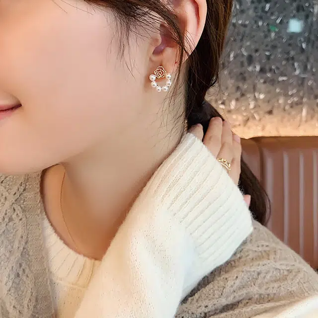 S925