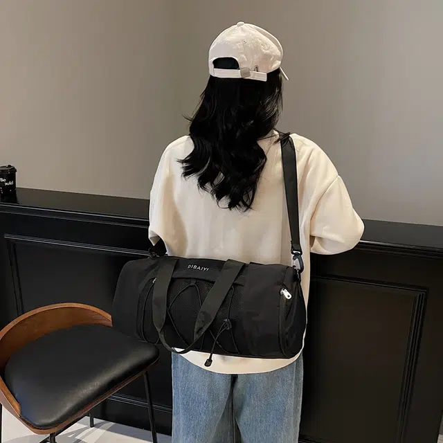 德力熊 纯色百搭出游轻便 尼龙 旅行包 男女同款情侣款 多色