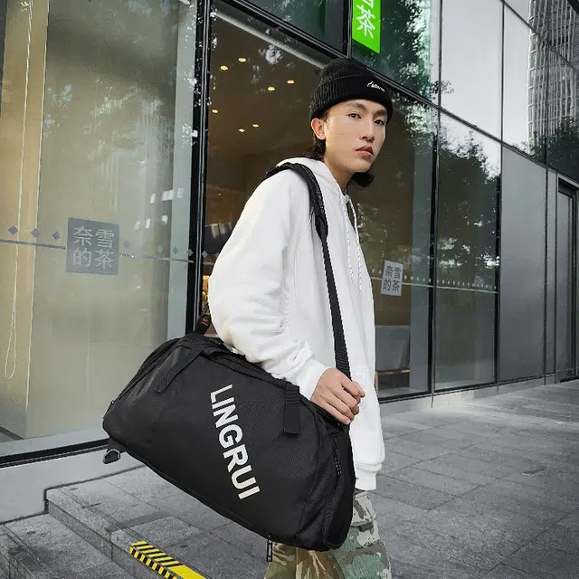 彤彤兔 行李包独立鞋仓运动健身包 尼龙 旅行包 男女同款情侣款 黑色/卡其/灰色