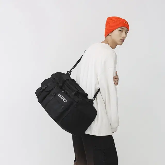 彤彤兔 通用双肩便携 尼龙 旅行包 男女同款情侣款 黑色/灰色/绿色