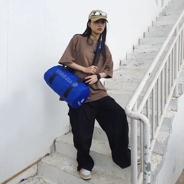 德力熊 尼龙 字母短途健身运动训练时尚百搭 单肩包 男女同款情侣款 多色