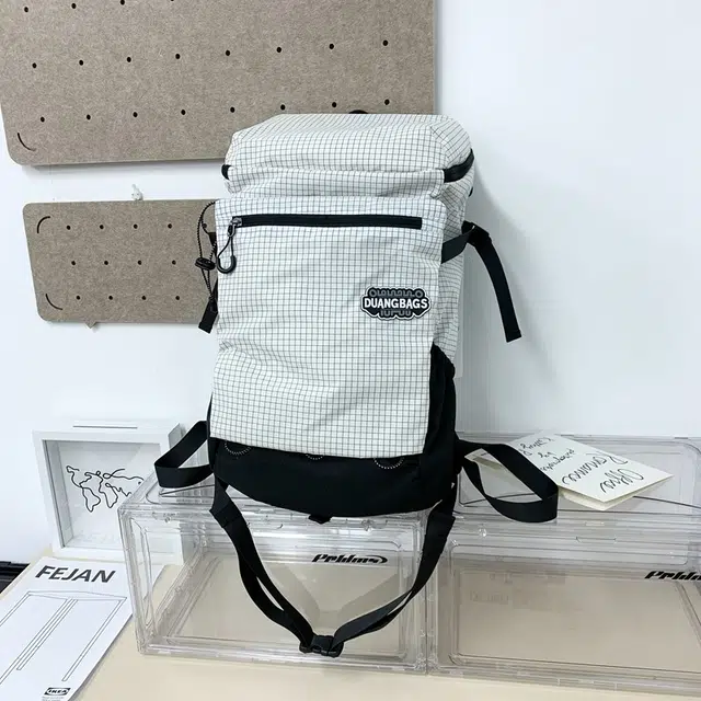 德力熊 大容量轻便时尚潮流百搭 牛津布 双肩包 常规 男女同款情侣款 白色/草绿色/黑色/蓝色/芥末黄