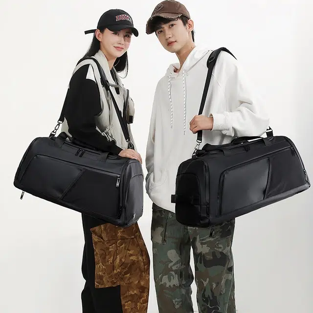 彤彤兔 干湿分离实用 牛津布 旅行包 男女同款情侣款 黑色