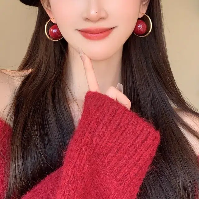 彤彤兔 红色大仿珍珠耳钉女耳环小众时尚高级感 树脂 耳环 女款