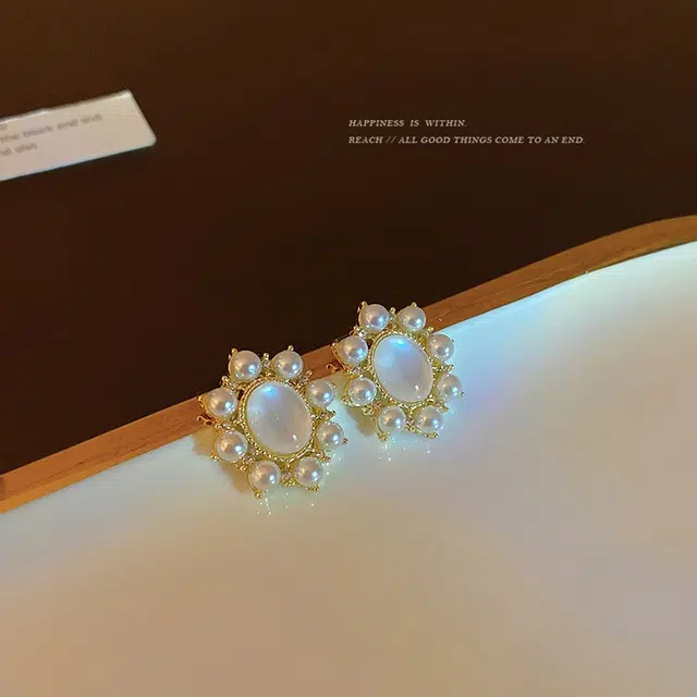彤彤兔 简约甜美气质小众个性 合金 耳环 女款