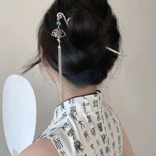 彤彤兔 中式银色流苏 简约轻奢高级感 发簪 女款