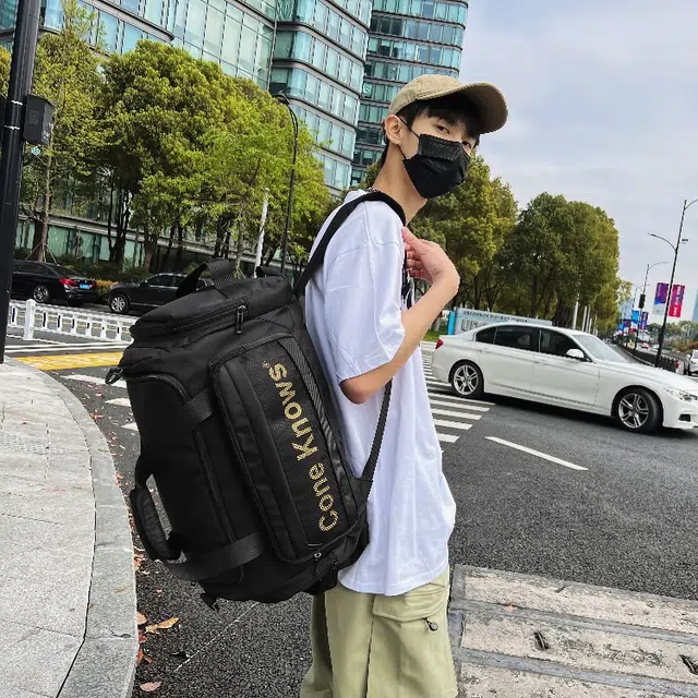 彤彤兔 多功能运动工装字母潮流 尼龙 旅行包 男女同款情侣款 黑色/绿色/灰色