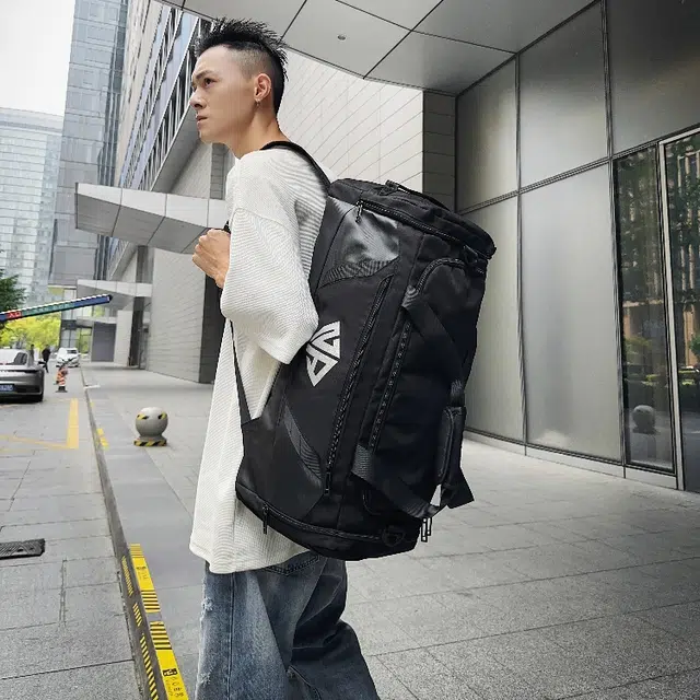 彤彤兔 干湿分离运动训练 牛津布 旅行包 男女同款情侣款 灰色/黑色