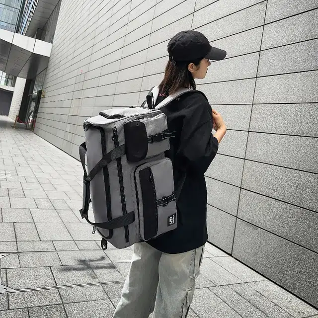 彤彤兔 多功能干湿分离短途出差 尼龙 旅行包 男女同款情侣款 黑色/军绿色/果绿色/灰色