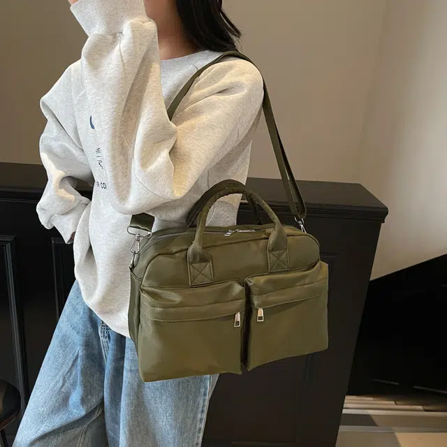 德力熊 简约通勤 尼龙 单肩包 女款 多色