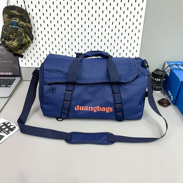 德力熊 潮牌运动健身多功能干湿分离旅游短途出差行李包 尼龙 旅行包 男女同款情侣款 藏蓝色/黑色/黄色/灰色/紫色