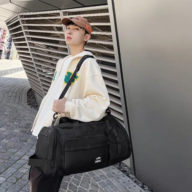 彤彤兔 大容量休闲简约百搭 尼龙 双肩旅行包 男女同款情侣款 灰色/黑色/绿色