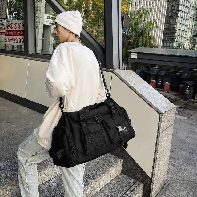 彤彤兔 短途干湿分离健身运动包行李袋 尼龙 旅行包 男女同款情侣款 黑色/绿色/灰色