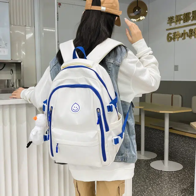 彤彤兔 韩版森系小清新简约 尼龙 双肩包 女款 多色