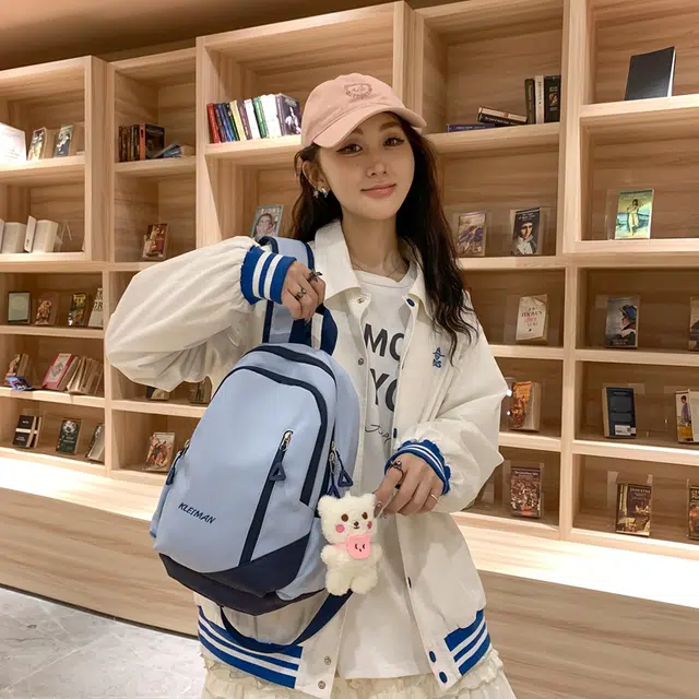 德力熊尼龙男女通用多色书包双肩包新款学生简约百搭轻便旅行背包 多色 尼龙 男女通用