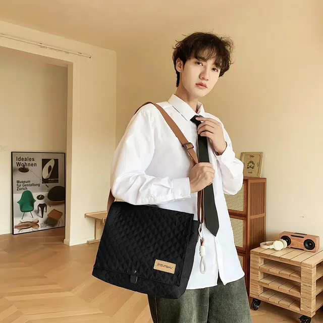 德力熊 尼龙 男女同款情侣款 潮牌新款韩系工装风背包学生休闲单肩包 多色