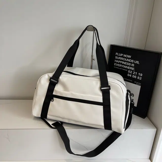 德力熊 简约短途出差行李袋健身包 尼龙 手提单肩斜挎旅行包 男女同款情侣款 米白/黑色