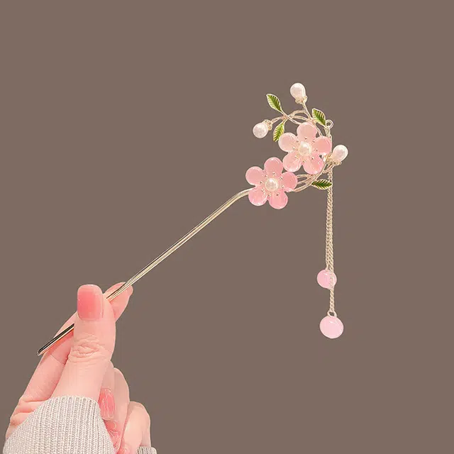 彤彤兔 桃花流苏古风盘发步摇 发簪 女款