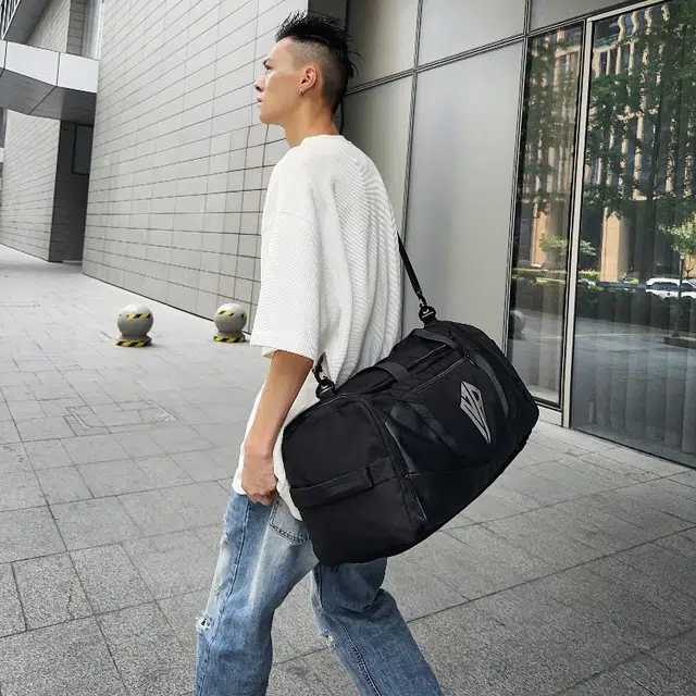 彤彤兔 干湿分离运动训练 牛津布 旅行包 男女同款情侣款 灰色/黑色