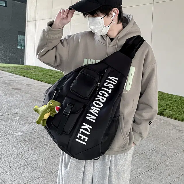 德力熊 拉链开合 尼龙 单肩包 男女同款情侣款 黑/白/蓝/黄