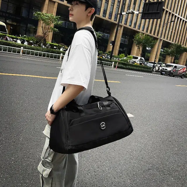 彤彤兔 轻便多功能便携 尼龙 旅行包 男女同款情侣款 黑色/军绿色/灰色/果绿色