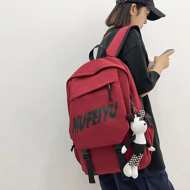 德力熊 减负护脊 潮流高颜值 尼龙布 双肩包 常规 男女同款情侣款 黑/红/白/灰