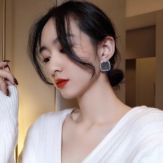 s925