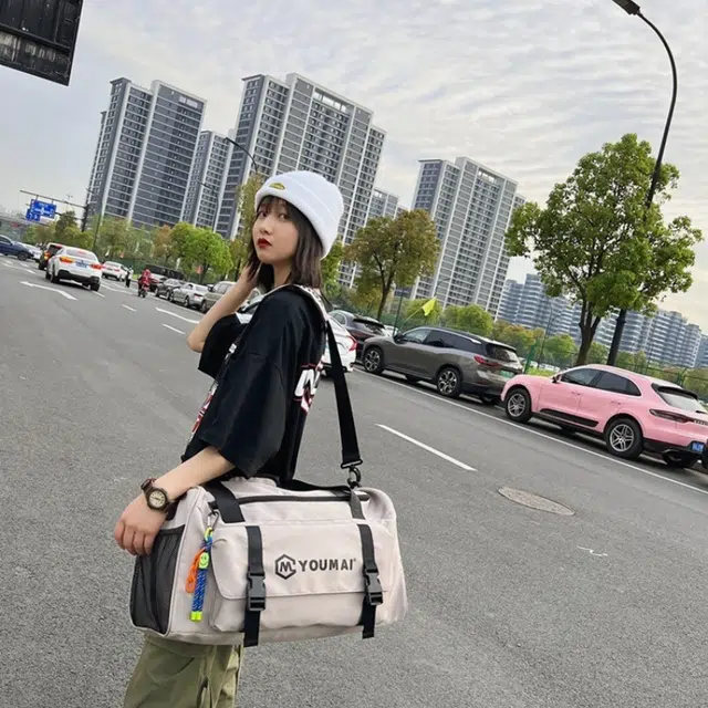 德力熊 短途大容量出差 尼龙 双肩旅行包 男女同款情侣款 多色