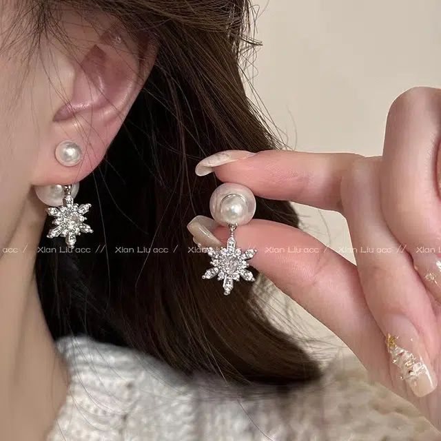 彤彤兔 韩系一款两戴小众秋冬雪花仿珍珠百搭后挂式高级感 合金 耳环 女款