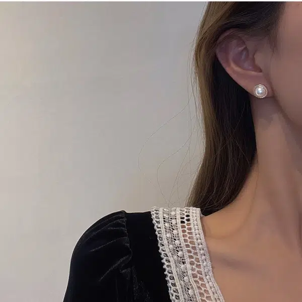 S925