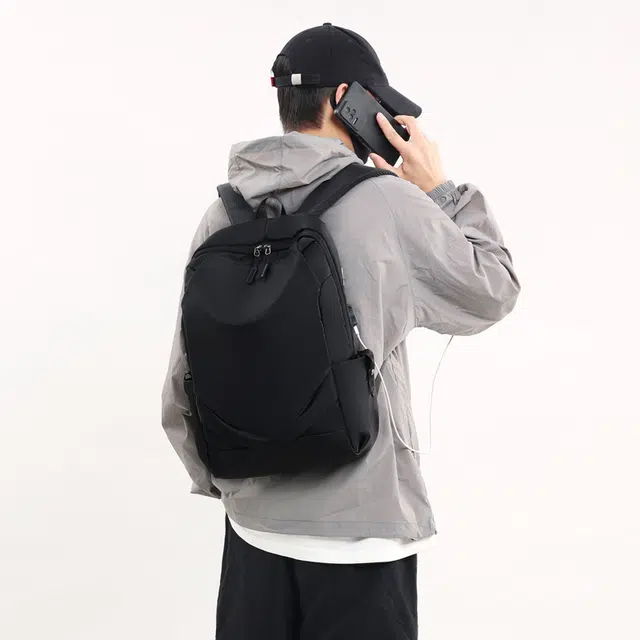 彤彤兔 简约时尚百搭 牛津布 双肩包 男款 黑色\灰色\蓝色