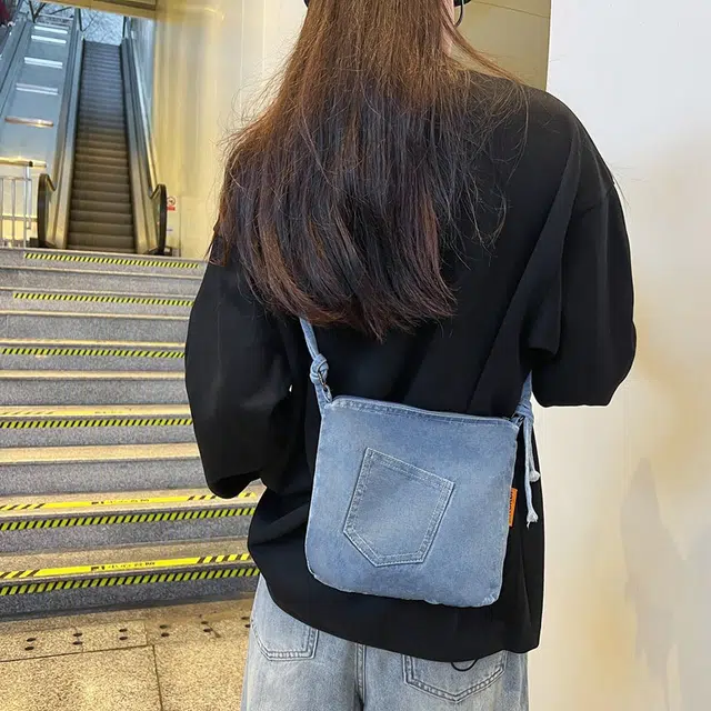 德力熊男女通用双色小包包小众牛仔布简约休闲百搭高颜值单肩包精致斜挎包