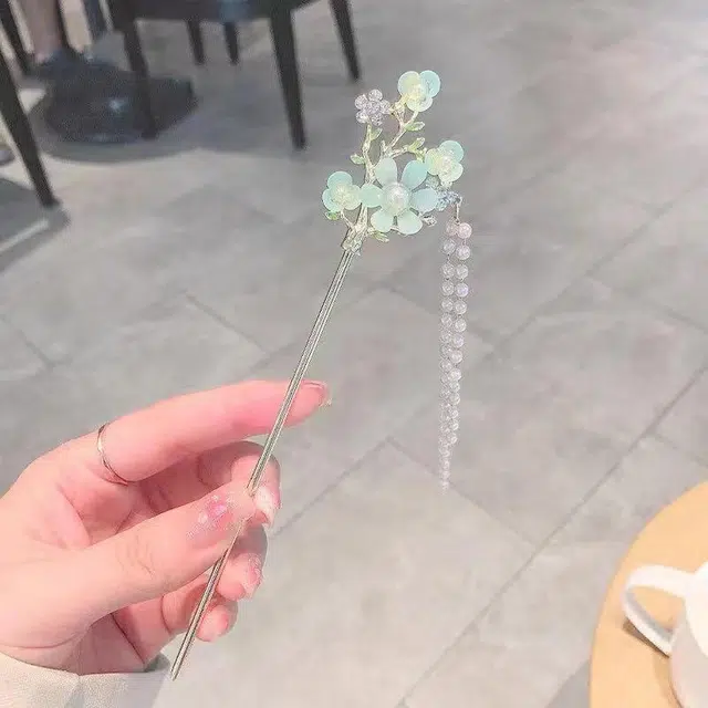 彤彤兔 古风流苏玉兰花朵簪步摇丸子头盘发旗袍汉服发钗配饰 发簪 女款